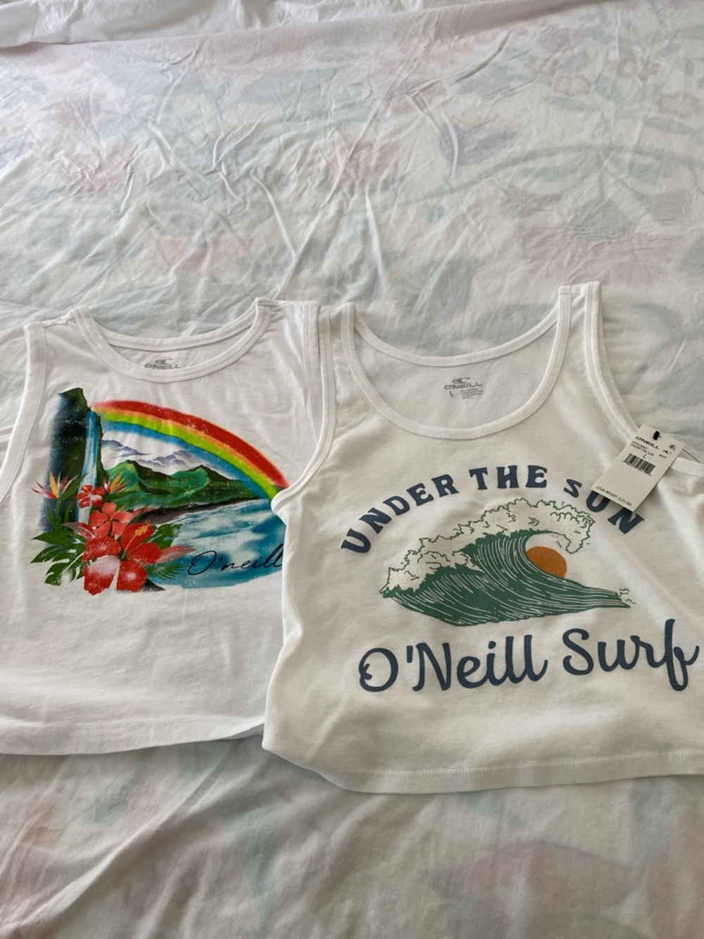 O'Neill White juniors cropped tanks